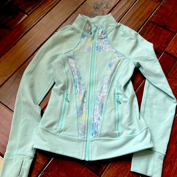 3 piece teal Ivivva outfit size 10. Shirt, zip up jacket and pants. - Picture 2 of 6
